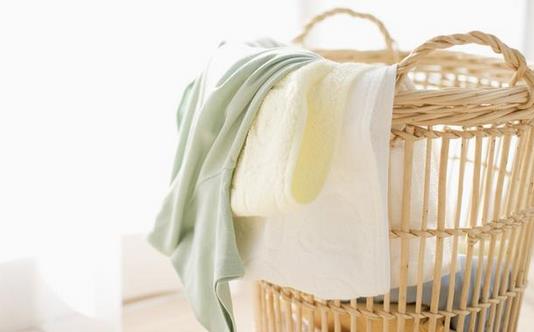 洗染发剂弄到衣服上怎么洗-八凡集