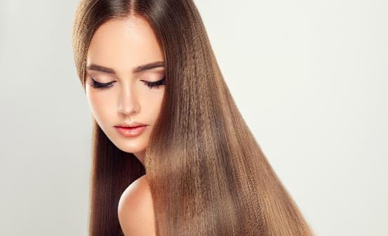 年纪越大头发越干枯 如何拯救干枯的头发-八凡集