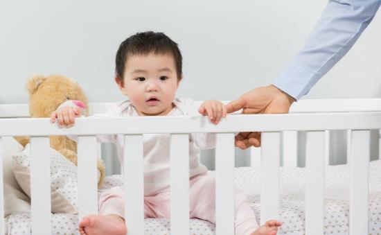 宝宝家居安全四杀手 宝宝居家安全如何防范-八凡集