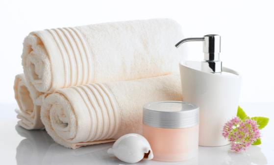 脏毛巾洗白白小妙招 煮毛巾时的注意事项-八凡集