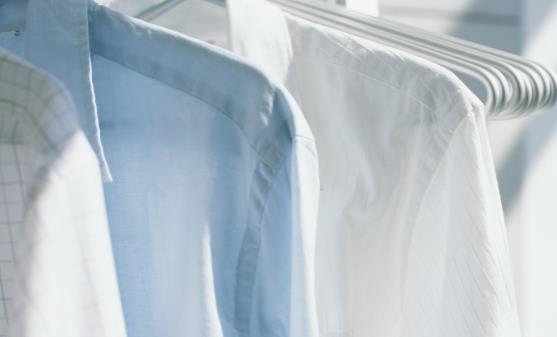 日常的衣物护理技巧常识 轻松解决衣服起球变形问题-八凡集