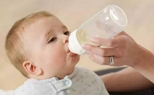 家有宝宝不适合这些餐具-八凡集