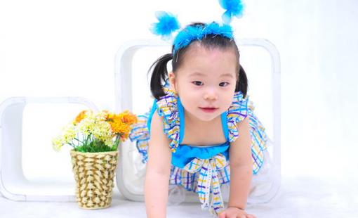 宝宝吃饭需要哪些营养-八凡集