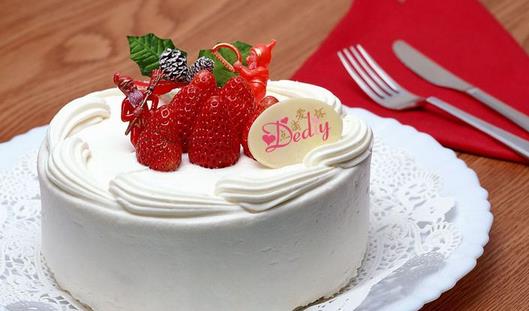 这样的蛋糕别给宝宝吃！-八凡集