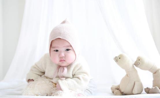 宝宝经常便秘该怎么办 准妈妈学会这几招轻松化解-八凡集