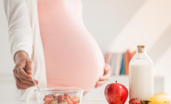 孕妇上火对胎儿影响大 孕妇上火后哪些食物有助于降火-八凡集