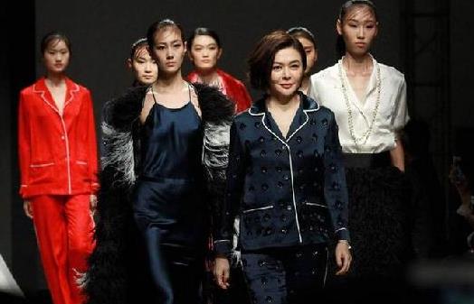 睡衣要选择什么样的面料为好 睡衣洗涤晾晒方法大全-八凡集