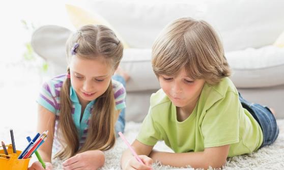 孩子几岁开始有性意识 如何树立孩子正确的性意识-八凡集