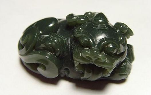 如何对青玉进行真伪辨别？-八凡集