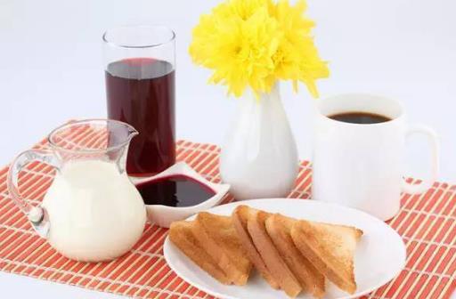 孩子早上不吃饭,宝妈可以学着做这碗粥,孩子不挑食还营