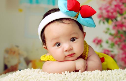 十个月大的小宝宝吃什么好-八凡集