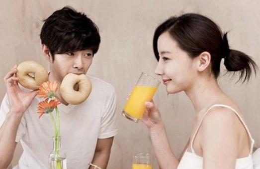 夏季备孕不要影响你的怀孕计划 孕前的饮食禁忌大全-八凡集