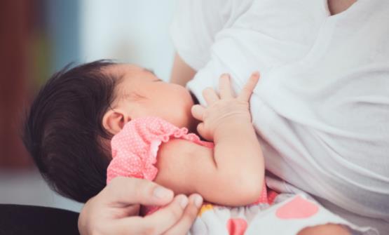 母乳冰冻后还有营养吗 母乳冷冻后有腥味怎么办-八凡集