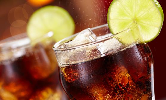 孕妇喝碳酸饮料的危害 孕妇饮品有禁忌-八凡集