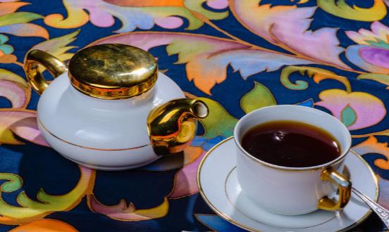 孕期5种饮料千万不要碰 正确的孕期饮品指南推荐-八凡集