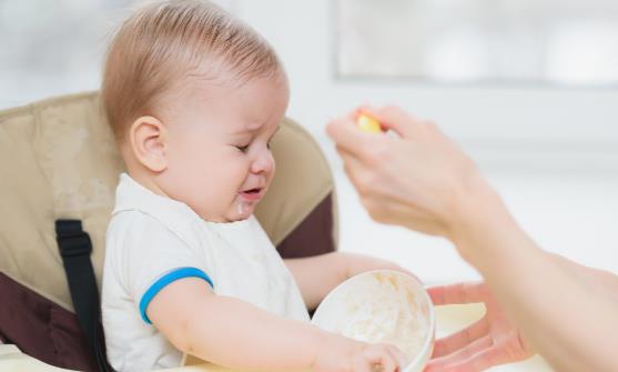 3岁前不同阶段宝宝饮食黑名单 你的宝宝中枪没-八凡集