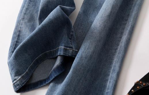 牛仔裤裂开了一道缝怎么缝补 牛仔裤掉色怎么补色-八凡集