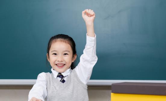 塑造孩子好性格的几大策略 家庭因素对儿童性格的影响-八凡集