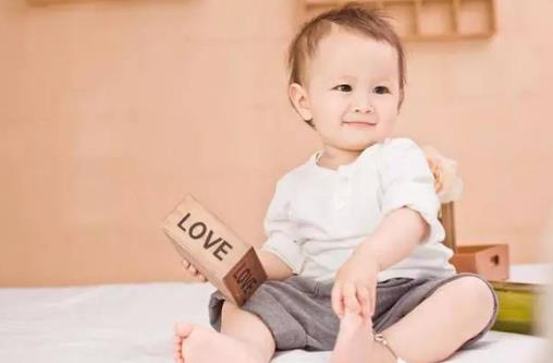 防止宝宝衣服起球妙招-八凡集