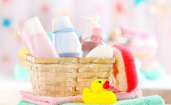 婴儿用品的选购要点 必备的婴儿用品推荐-八凡集