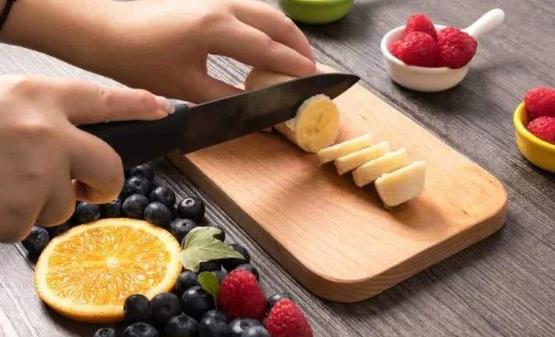 孕妇吃水果宜忌之相宜 孕妇吃水果常犯的四个错误-八凡集