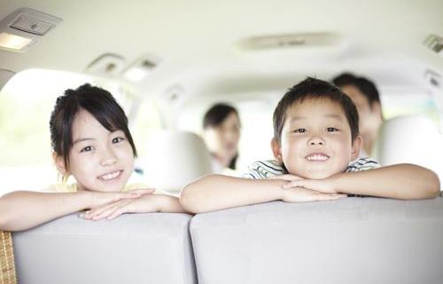 生二胎对孩子成长的好处-八凡集