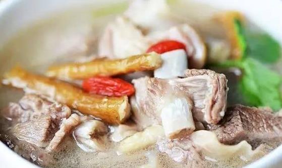 孕妈贫血会影响健康 为准妈妈推荐六款孕期养血食疗-八凡集