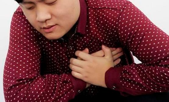 天冷对心脏脆弱的人是严峻的考验 精心呵护心脏要做到7点-八凡集