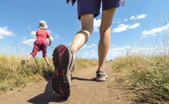正确的健步走提高心肺功能 四种步行方式有助燃脂减肥-八凡集