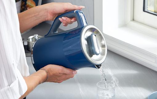 电热水壶煮鸡蛋危险不 电热水壶煮鸡蛋为什么煮不熟-八凡集