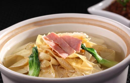 女人滋阴养生汤 春季正是养生好时机-八凡集