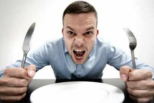 饿了脾气爆,你可能得了饿怒症,饥饿可能是导致争吵的罪魁祸首-八凡集