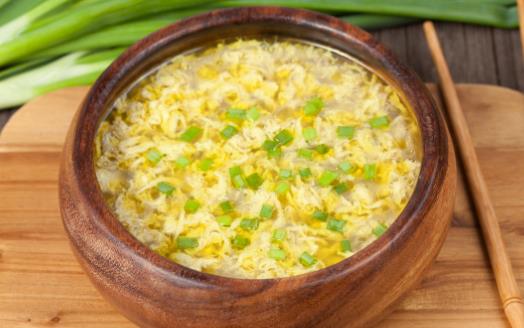 夏天饮食该进补 营养师推荐美味解暑汤-八凡集