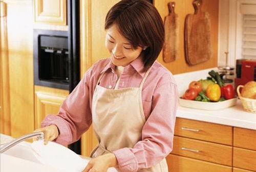 几个诀窍帮你把碗洗得干净又健康-八凡集