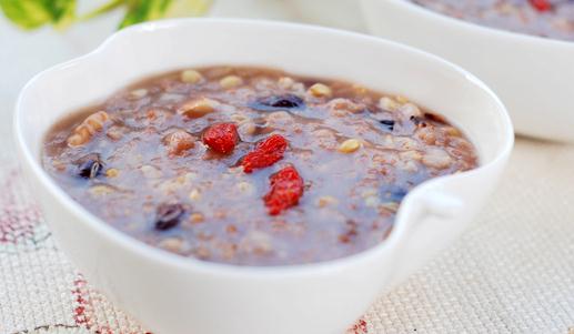 各地习俗很不同 腊八时节各地区都吃什么-八凡集