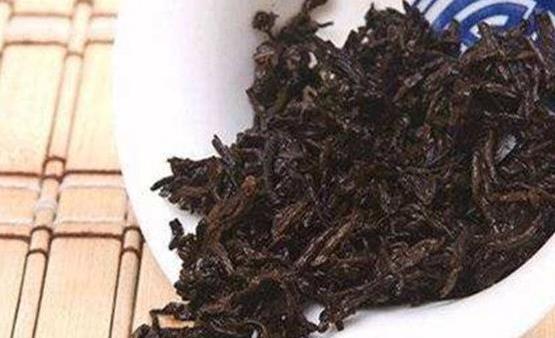 盘点茶叶渣的14大神奇妙用 茶叶渣能缓解皮肤晒伤-八凡集