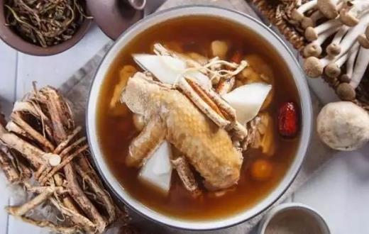 秋季进补要避免的误区 秋季进补应选的食材-八凡集