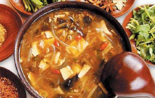 胡辣汤减肥可以吃吗 胡辣汤里面都放什么菜-八凡集
