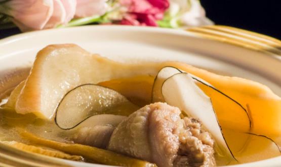 煲汤的时间越长就越好吗 盘点煲汤的日常认识误区-八凡集