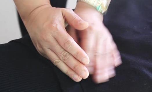 经常按摩腹部的好处 肠胃保健腹部按摩法-八凡集