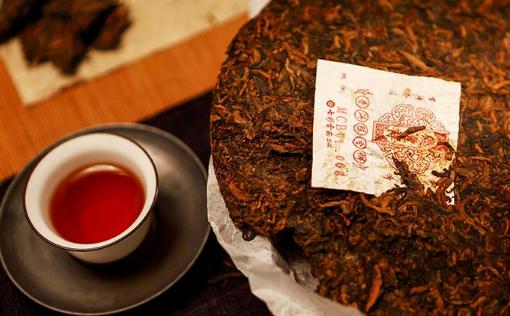 普洱生茶好喝还是熟茶好喝 怎么区分普洱茶的生熟-八凡集