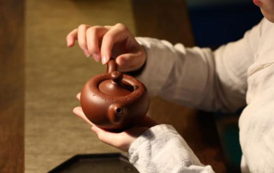 茶喝对了才养生 喝茶需因人而异因时而异-八凡集