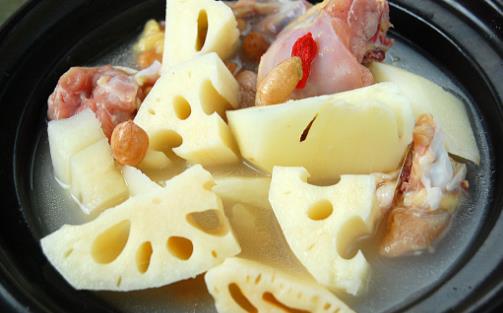 七孔莲藕和九孔莲藕，谁的营养更高？告诉你煮汤用哪种口