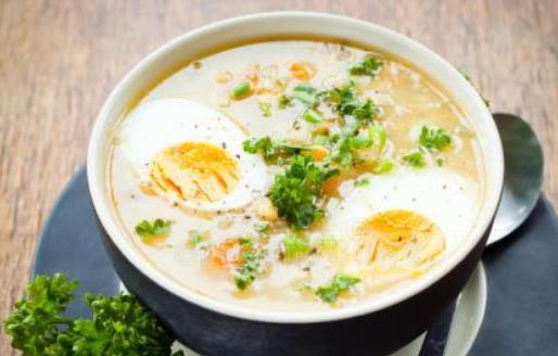 适合你在夏日饮用的养生汤 健脾益气滋阴润肺-八凡集