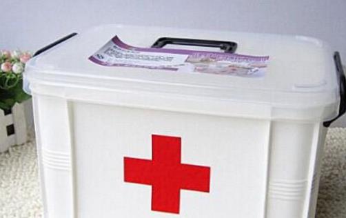 自备家庭急救箱 家庭急救箱所应包含的物品清单-八凡集