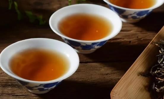 喝茶并不是越浓越好 7杯茶喝出健康-八凡集