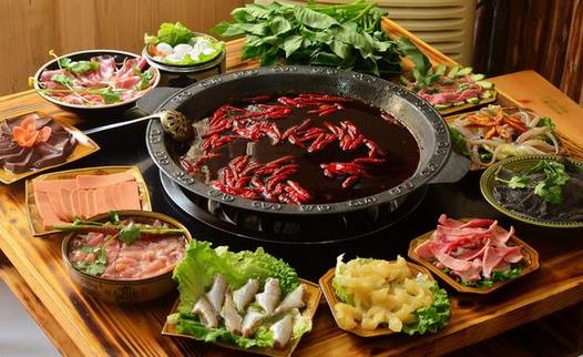 各国火锅有什么不同的特点-八凡集