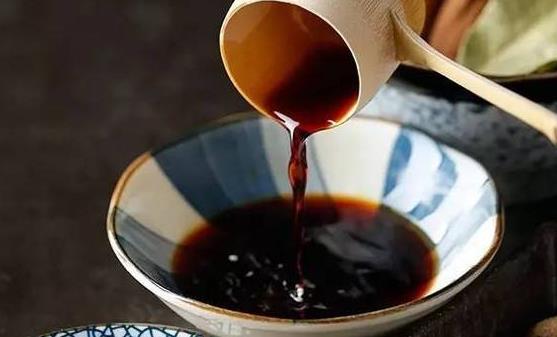 酱油的生抽和老抽的区别 挑选好酱油小妙招-八凡集