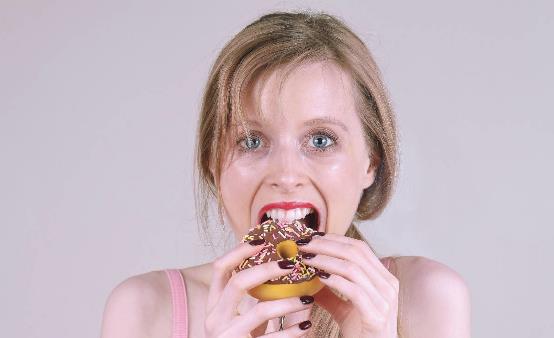 这样吃,晚上睡不好