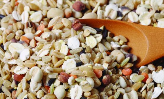 粗纤维食物促进肠胃运动 7类粗纤维食物要常吃-八凡集